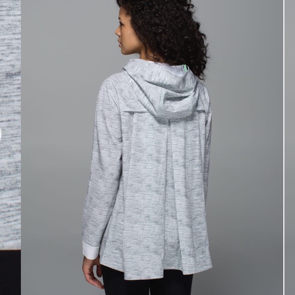 Lululemon Sun Showers Jacket - Picture 2 of 8